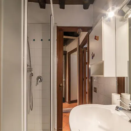 Apartment Stylish Flat Domus Aurea