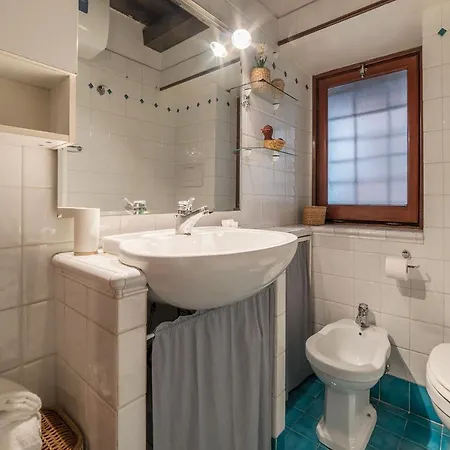 アパート Stylish Flat Domus Aurea ローマ